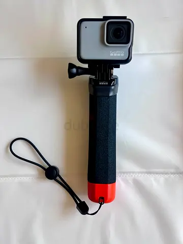 GoPro Action Camera with Floating Handler Grip – New