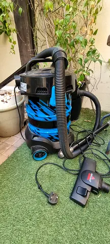 Bissell Canister Vacuum Cleaner - Black/Blue - Good Working Condition