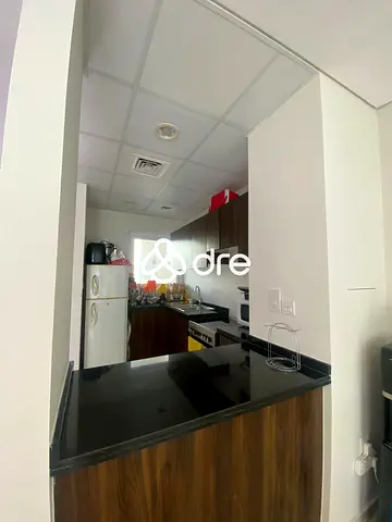 Vacant | Furnished and Unfurnished | Close to Exit