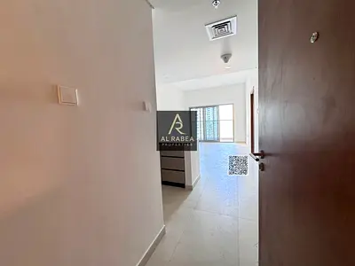 BRAND NEW 1BR WITH BUILT IN WARDROBES DIRECTLY TO E311 LIMITED UNITS HURRY TO BOOK IT