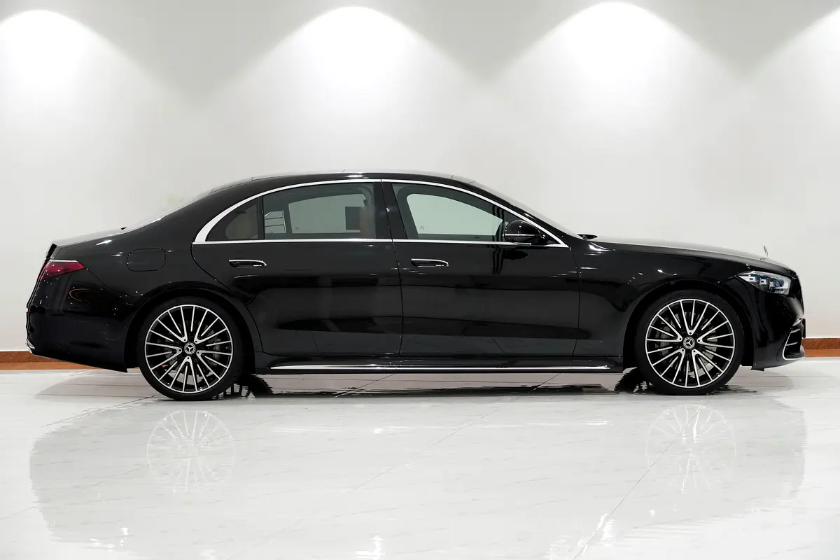 Mercedes-Benz S-Class 2026