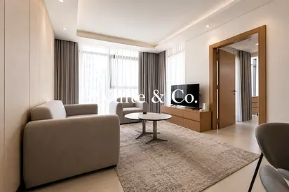 FULLY FURNISHED | OPEN LIVING | 12 CHEQUES