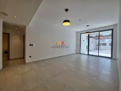 Massive 3 BHK with Unique