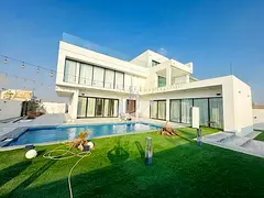 5 luxurious BR beautiful for rent in Aweer