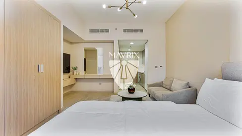 Luxury Furniture IWell MaintainedIAmazing Location
