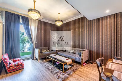 Furnished | Single Row | Vacant | Upgraded