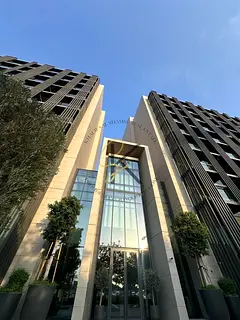 luxury brand new 1bedroom apartment with 2 washroom with balcony with covered parking gym pool In ga