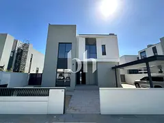 Largest Layout | Single Row | Viewable Today
