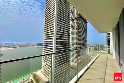 UNIQUE DUAL VIEWS I HIGH FLOOR I MOTIVATED TO SELL