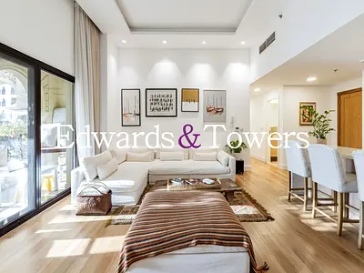 Fully Upgraded|Large Terrace|Vacant On Transfer