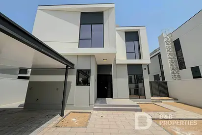 Family Community | Large Plot | Spacious 4BR Villa