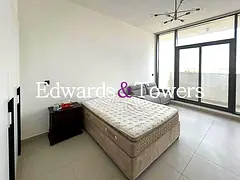 Vacant| Great amenities| Modern Design