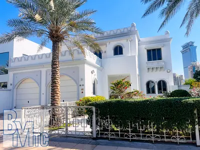 HIGH NUMBER 4 BED VILLA- PALM JUMEIRAH FROND B