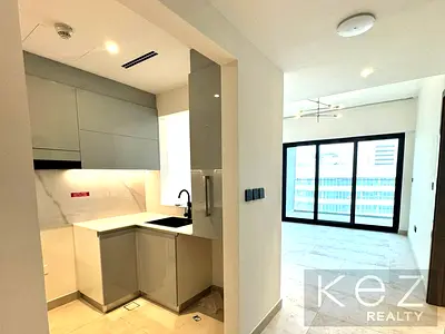 Unfurnished l High Floor l Prime location