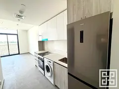 Best Price | Mid Floor | JGE View