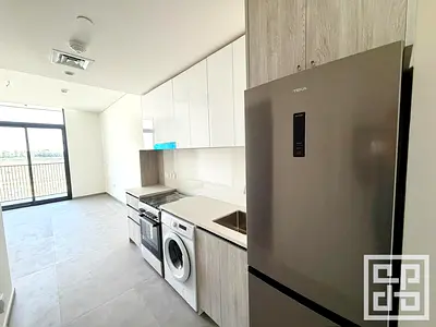 Best Price | Mid Floor | JGE View