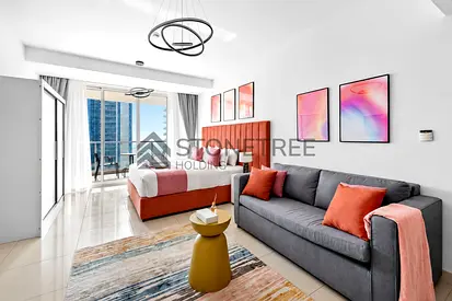 12 CHEQUES | Big Layout | Lake View