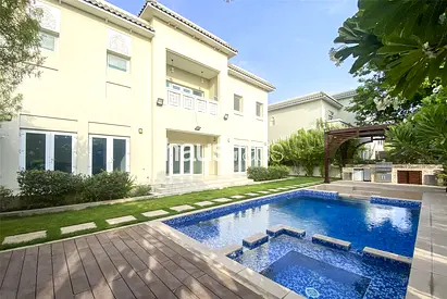 Private Pool | Exclusive | Type B