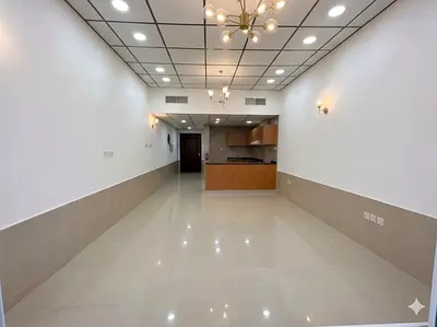استوديو واسع ببلكونة وإطلالة شارع الشيخ خليفة بن زايد وباركن خاص في النعيمية 1 تاور C عجمان 24K