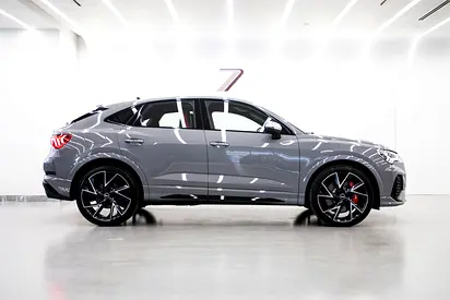 2023 AUDI RS Q3 photo 3