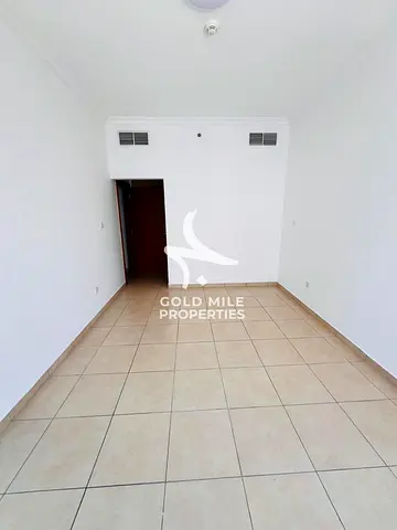Chiller Free || 1BHK+Laundry Room | Luxury Living | High Floor || Beach view