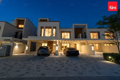 Landscaped Garden | Chiller free | Near Lagoon