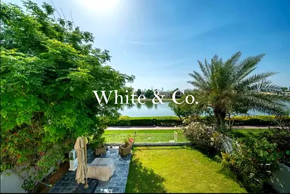 Type 2E | Full Lake View | Unfurnished