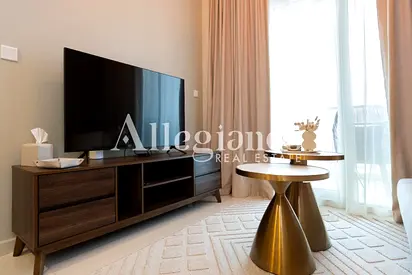 Fully Furnished | Great Location | Canal View