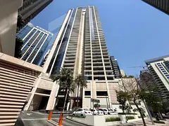 BLVD CRESCENT Tower - Apartment