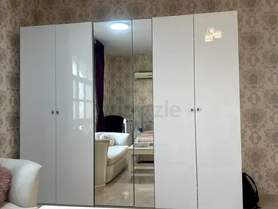 Wardrobe, Closet