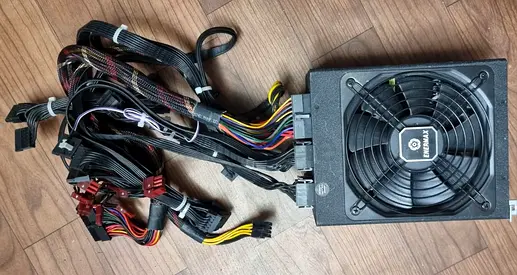 Enermax Platimax 1350W 80 PLUS Platinum Certified Full Modular Power Supply Gaming PSU