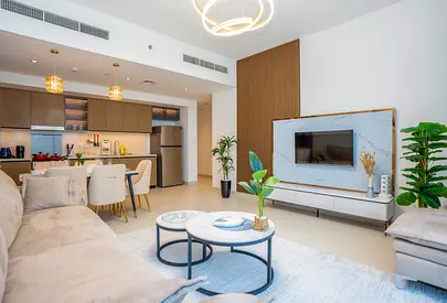 Fully Furnished 2-Bed Apartment at Top Floor with City Views