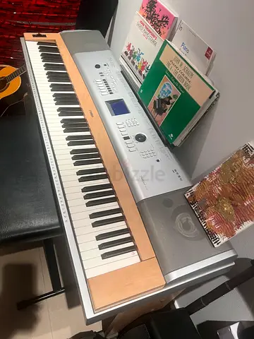 Yamaha Portable Digital Piano/Keyboard with Stand and Bench