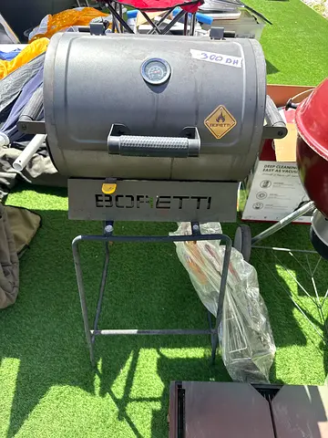 Used Boretti Charcoal Smoker/Grill in Good Condition