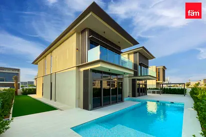 Exlusive with fam | Vastu | Below Market Price