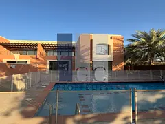 Stunning 5BD Villa | Airy Balcony | Private Pool