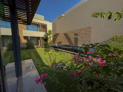 Forest Villa | Landscaped | Reduced Price