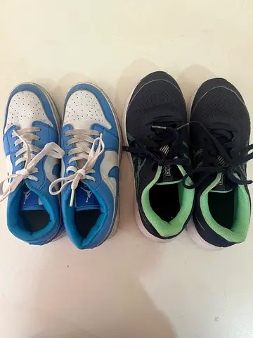 Boys shoes