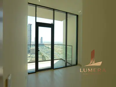 OPEN VIEW | NO TRAFFIC | GREAT AREA | HIGH FLOOR