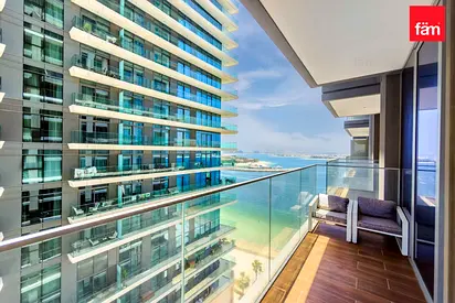 Palm and Marina View / Peaceful/ Private Beach