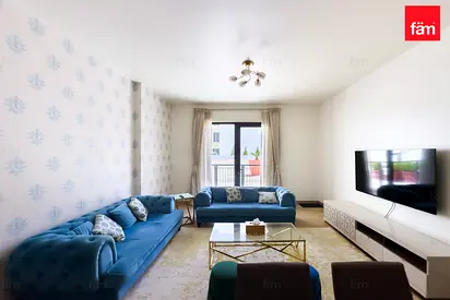 Large Balcony | Direct Access to Community