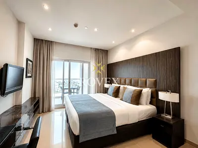 Furnished | Vacant | High Floor | Lake View 1BR