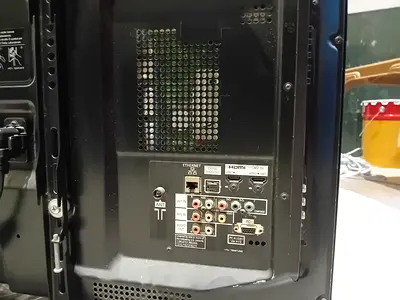 32-inch LCD TV with HDMI and AV Inputs - Used
