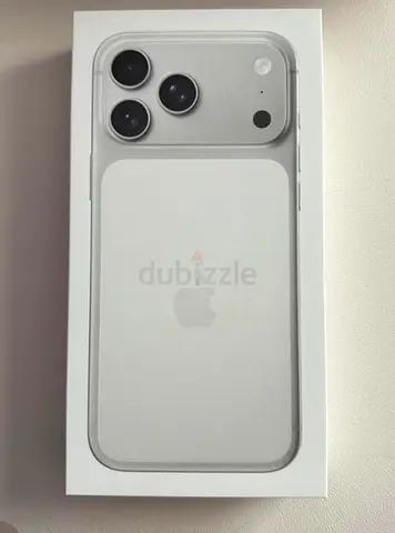 iPhone 17 Pro Max 512GB Silver – Sealed UAE Version