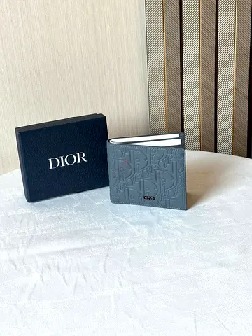 Dior Wallets For Men’s