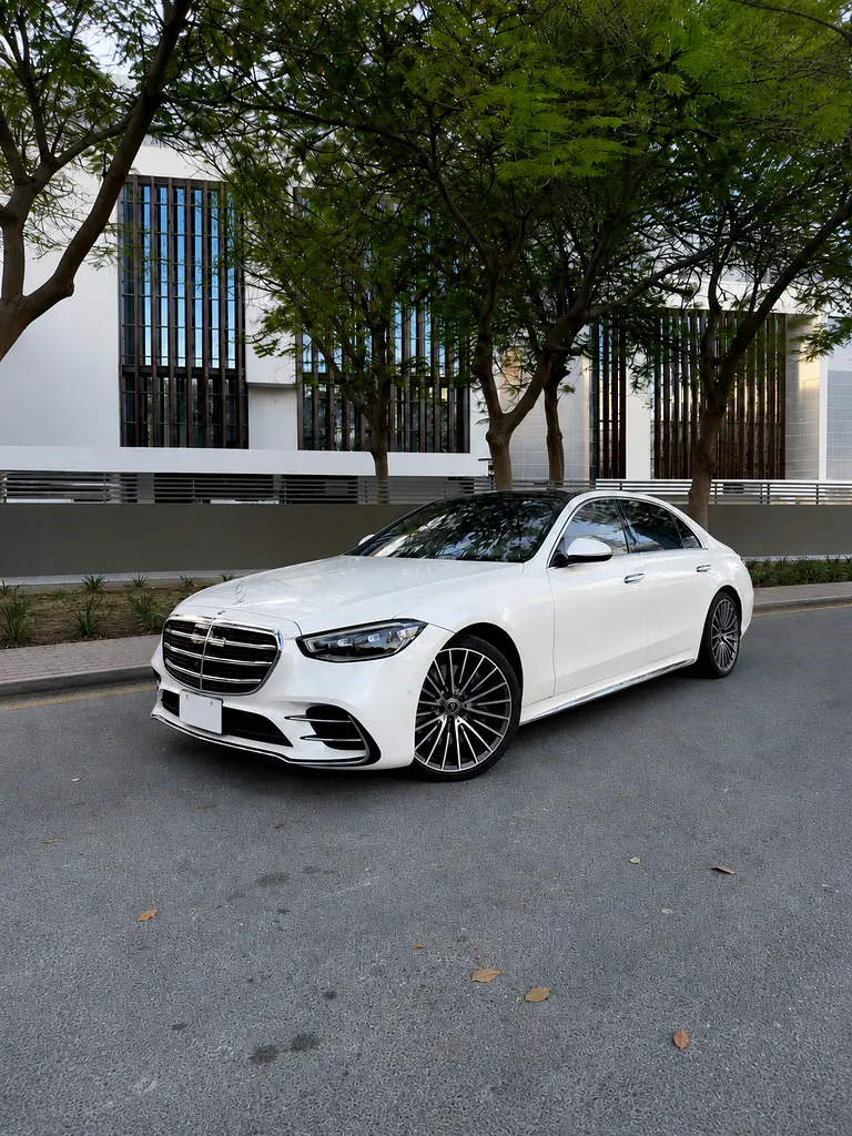 Mercedes-Benz S-Class 2021 — photo 1 of 11