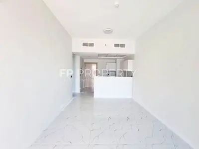Close to Metro I High Floor I High ROI