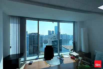 Combined offices with Canal View 3084sqft
