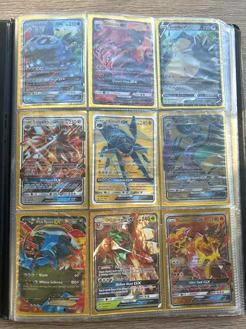 Pokemon binder (22cards total)