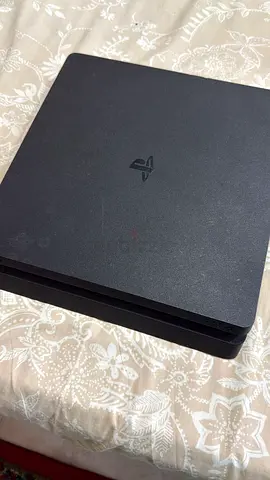 Sony PlayStation 4 Slim - Good Working Condition